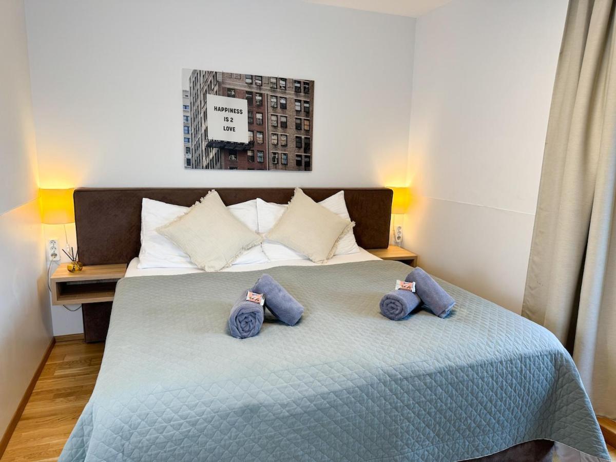 Free Parking - Cityview - Rooftop-terrace - Station Apartment Wien